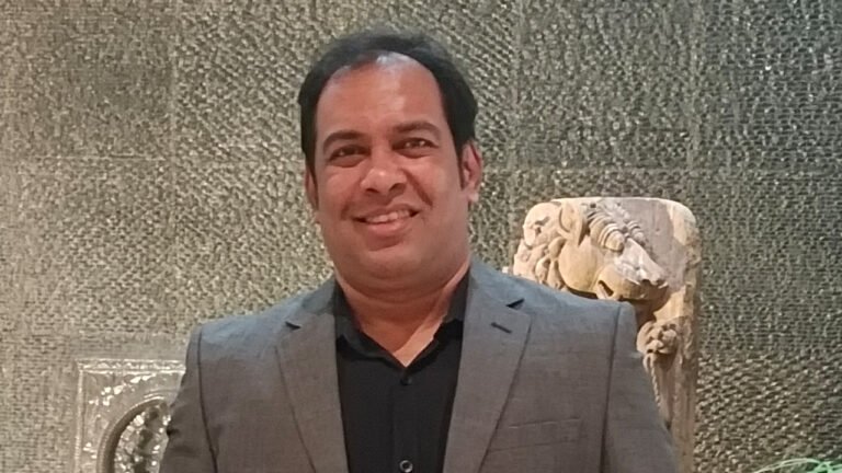 santoshnairimg2